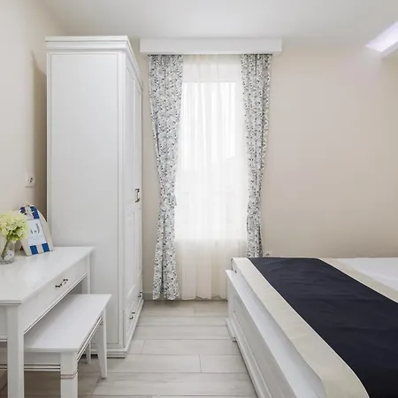 アパート Jakov *