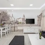 Jakov Apartamento *