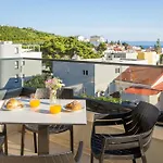 Jakov Apartman Promajna